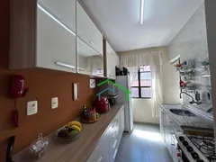 Apartamento com 2 Quartos à venda, 54m² no Vila Mercês, Carapicuíba - Foto 6