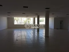 Conjunto Comercial / Sala para alugar, 235m² no Nossa Senhora Aparecida, Uberlândia - Foto 7