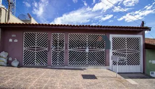 Casa com 3 Quartos à venda, 222m² no Parque Guarani, Várzea Paulista - Foto 2
