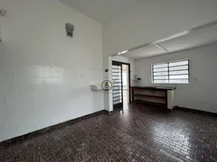 Casa com 2 Quartos para alugar, 200m² no Vila Santa Catarina, Americana - Foto 6