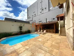 Casa com 4 Quartos à venda, 546m² no Castelo, Belo Horizonte - Foto 3