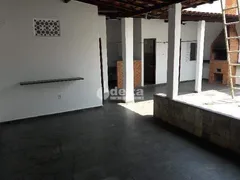 Casa com 3 Quartos à venda, 200m² no Custódio Pereira, Uberlândia - Foto 17