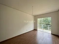 Casa com 4 Quartos à venda, 219m² no Granja Guarani, Teresópolis - Foto 20
