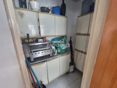 Casa com 3 Quartos para alugar, 220m² no Jardim Canaã, Uberlândia - Foto 6