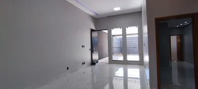 Casa com 3 Quartos à venda, 160m² no Jardim América, Goiânia - Foto 12