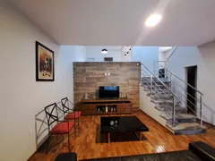 Casa com 4 Quartos à venda, 210m² no Carlos Prates, Belo Horizonte - Foto 2
