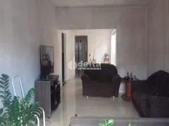 Casa com 3 Quartos à venda, 240m² no Jardim das Palmeiras, Uberlândia - Foto 1