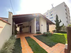 Casa com 3 Quartos à venda, 177m² no Bucarein, Joinville - Foto 1