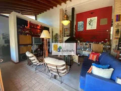 Casa de Condomínio com 3 Quartos à venda, 200m² no Granja Viana, Embu das Artes - Foto 25