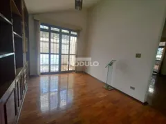 Casa com 4 Quartos para alugar, 220m² no Osvaldo Rezende, Uberlândia - Foto 13