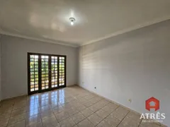 Sobrado com 5 Quartos para alugar, 220m² no Santa Genoveva, Goiânia - Foto 35