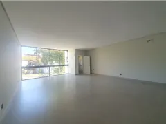 Prédio Inteiro para alugar, 860m² no Jardim Mauá, Novo Hamburgo - Foto 13