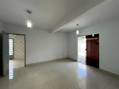 Casa com 2 Quartos à venda, 200m² no Vila Rezende, Goiânia - Foto 4