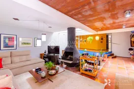 Casa com 4 Quartos à venda, 250m² no Três Figueiras, Porto Alegre - Foto 1