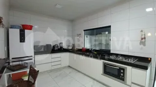 Casa com 4 Quartos à venda, 195m² no Jardim Brasília, Uberlândia - Foto 20