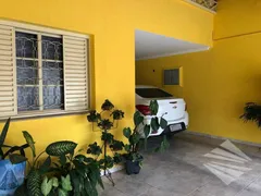 Casa com 3 Quartos à venda, 200m² no Vila Nogueira, Taubaté - Foto 2