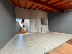 Casa com 2 Quartos à venda, 66m² no Jardim Tijuca, Campo Grande - Foto 2