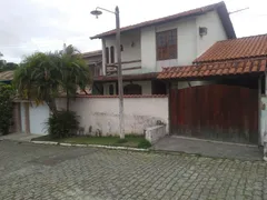 Casa com 3 Quartos à venda, 224m² no Vila Três, São Gonçalo - Foto 1