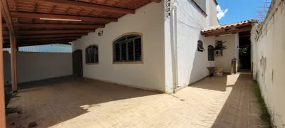 Casa com 3 Quartos à venda, 330m² no Setor Urias Magalhães, Goiânia - Foto 4