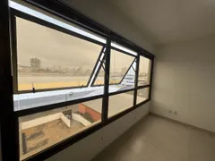 Conjunto Comercial / Sala para alugar, 44m² no Barreiros, São José - Foto 13