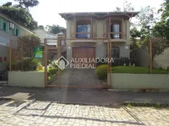 Casa com 3 Quartos à venda, 294m² no Salgado Filho, Caxias do Sul - Foto 1