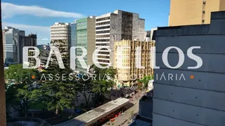 Conjunto Comercial / Sala para alugar, 45m² no Centro Histórico, Porto Alegre - Foto 2
