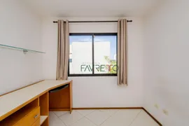 Sobrado com 3 Quartos à venda, 153m² no Capão Raso, Curitiba - Foto 28