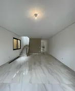 Casa de Condomínio com 3 Quartos à venda, 132m² no Villas do Jaguari, Santana de Parnaíba - Foto 2