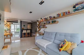 Apartamento com 2 Quartos para alugar, 84m² no Mont' Serrat, Porto Alegre - Foto 11