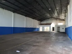 Loja / Salão / Ponto Comercial para alugar, 397m² no Chacaras Pedro Correa de Carvalho, Ribeirão Preto - Foto 2