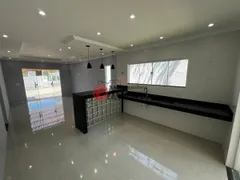 Casa de Condomínio com 3 Quartos à venda, 150m² no Sao Matheus, São Pedro da Aldeia - Foto 1