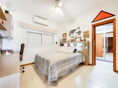 Casa com 4 Quartos à venda, 730m² no Parque Residencial Alcântara , Londrina - Foto 26