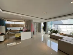 Casa com 3 Quartos à venda, 234m² no Vila Oliveira, Mogi das Cruzes - Foto 1