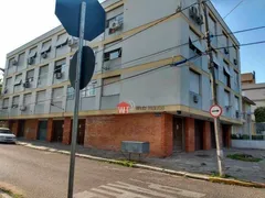 Apartamento com 2 Quartos à venda, 71m² no Vila Ipiranga, Porto Alegre - Foto 1
