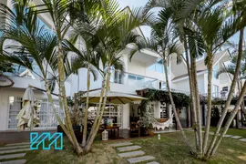 Casa com 4 Quartos para venda ou aluguel, 167m² no Praia do Estaleiro, Balneário Camboriú - Foto 1