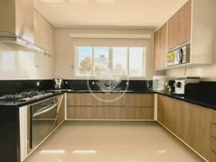 Casa de Condomínio com 3 Quartos à venda, 385m² no Residencial Vila Lombarda, Valinhos - Foto 13