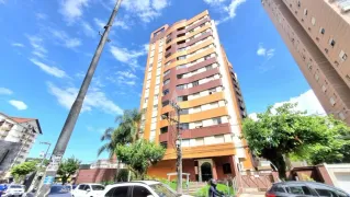 Apartamento com 3 Quartos para alugar, 158m² no Centro, Joinville - Foto 1