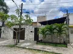 Casa com 4 Quartos à venda, 231m² no Monteiro, Recife - Foto 1