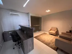 Casa com 4 Quartos à venda, 350m² no Setor Aeroporto, Goiânia - Foto 5