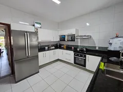 Casa com 3 Quartos à venda, 138m² no Curicica, Rio de Janeiro - Foto 3