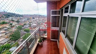 Apartamento com 3 Quartos para alugar, 115m² no Penha Circular, Rio de Janeiro - Foto 3