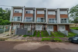 Casa com 3 Quartos à venda, 161m² no Hípica, Porto Alegre - Foto 1