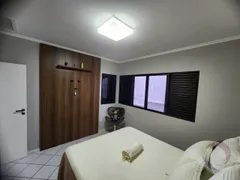 Casa com 3 Quartos à venda, 208m² no Centro, São José - Foto 13