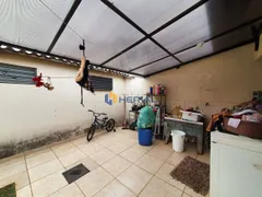 Casa com 5 Quartos à venda, 170m² no Jardim Itaipu, Maringá - Foto 25