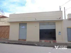 Loja / Salão / Ponto Comercial para alugar, 80m² no Bom Retiro, Uberaba - Foto 2