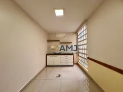 Casa Comercial com 3 Quartos para alugar, 373m² no Setor Bueno, Goiânia - Foto 7