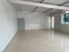 Conjunto Comercial / Sala para alugar, 30m² no Saraiva, Uberlândia - Foto 4