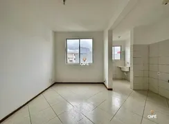 Apartamento com 2 Quartos para alugar, 50m² no Duque de Caxias, Santa Maria - Foto 3