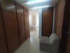 Casa com 5 Quartos para alugar, 400m² no Centro, Uberlândia - Foto 16