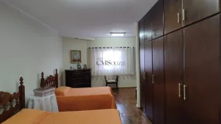 Casa com 3 Quartos para alugar, 222m² no Ipanema, Londrina - Foto 22